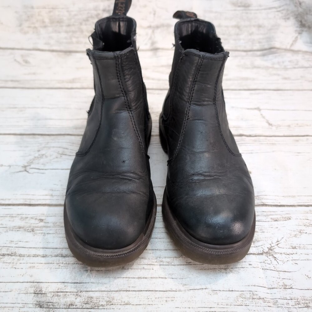 Dr. Martens Black Leather Chelsea Boots  – Women 8